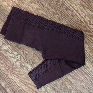 Aerie maroon leggings